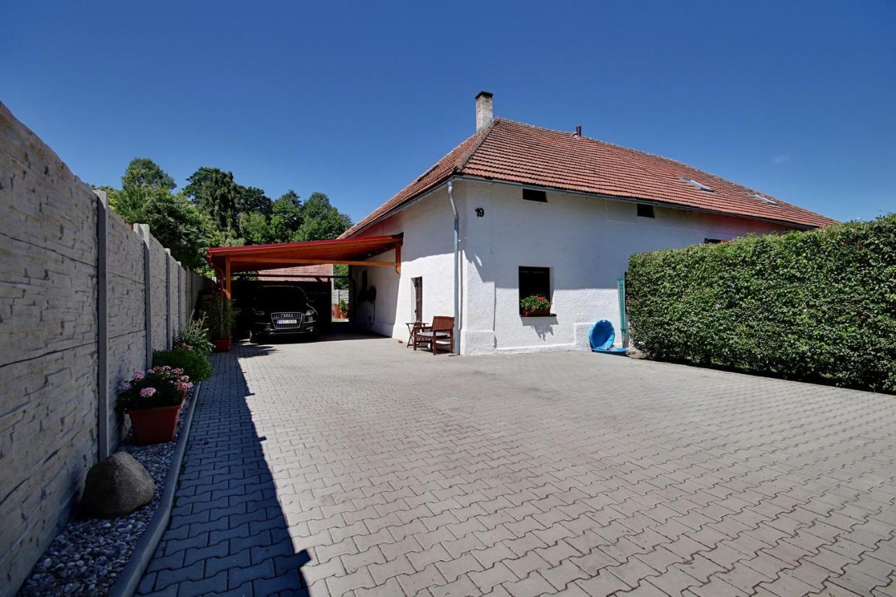 Holiday Home Kvitek Ctetin Exteriér fotografie